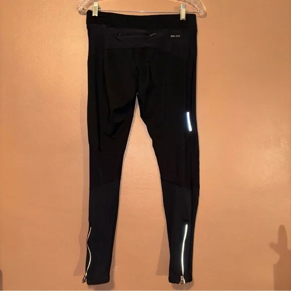 Nike Dri-Fit Women's Medium Black Capri Leggings Compression Work Out Gym Wear - Picture 5 of 10